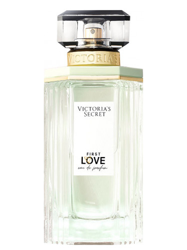 FIRST LOVE 