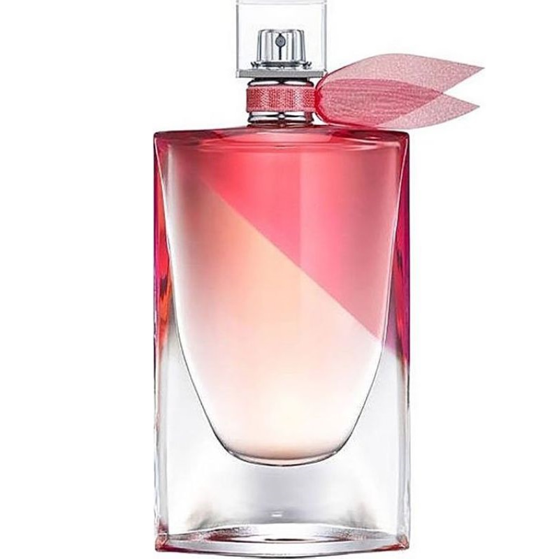 LA VIE EST BELLE EN ROSE